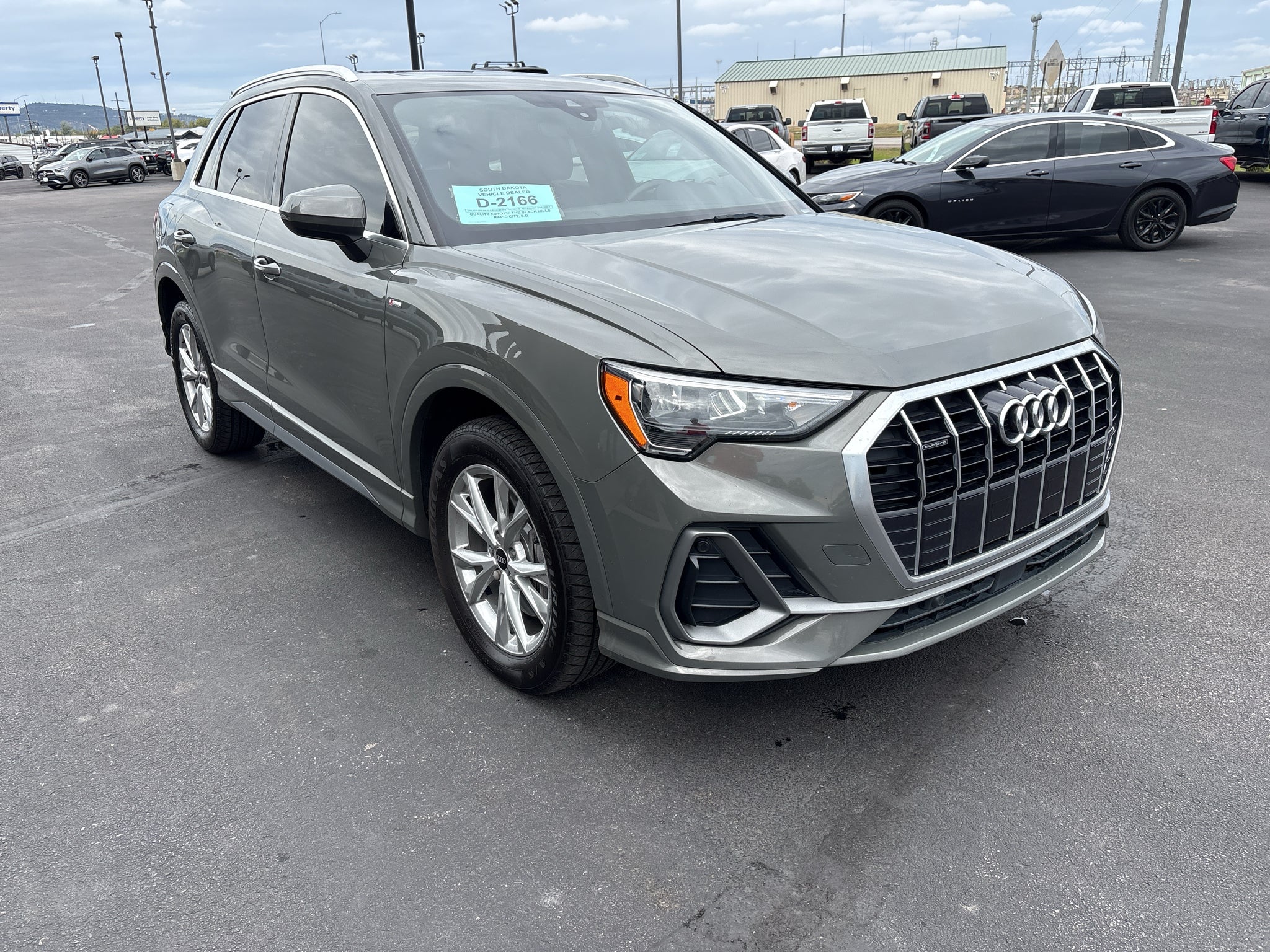 2021 Audi Q3 S line Premium