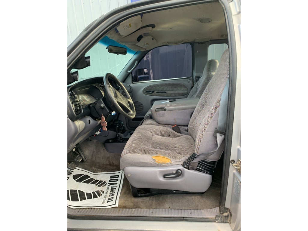 1998 Dodge Ram Pickup Base