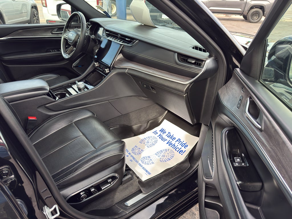 2022 Jeep Grand Cherokee L Overland