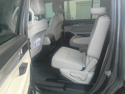 2023 Jeep Wagoneer Series II