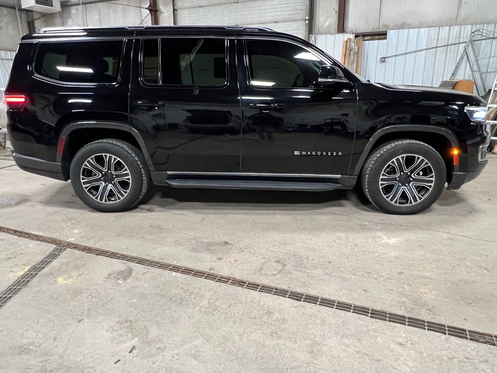 2022 Jeep Wagoneer Series III