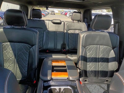2024 Jeep Grand Wagoneer Series III