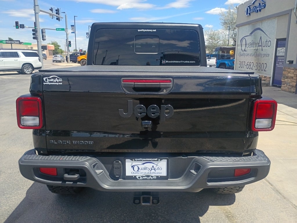 2022 Jeep Gladiator BLACK WIDOW
