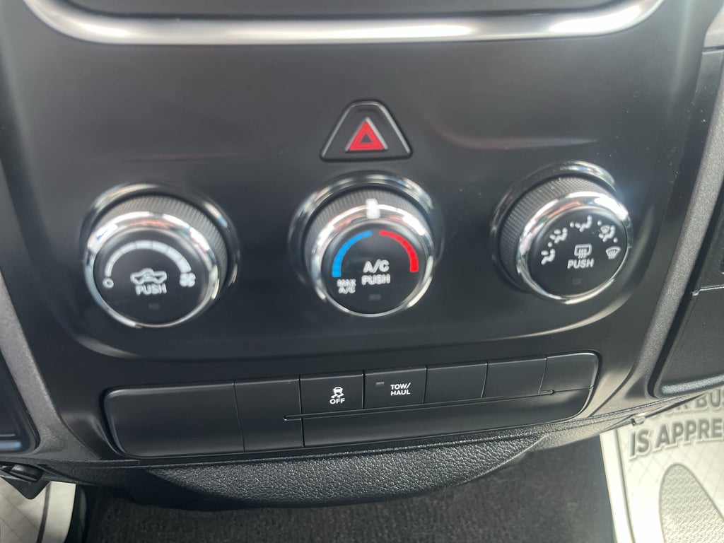 2017 RAM 1500 EXPRESS