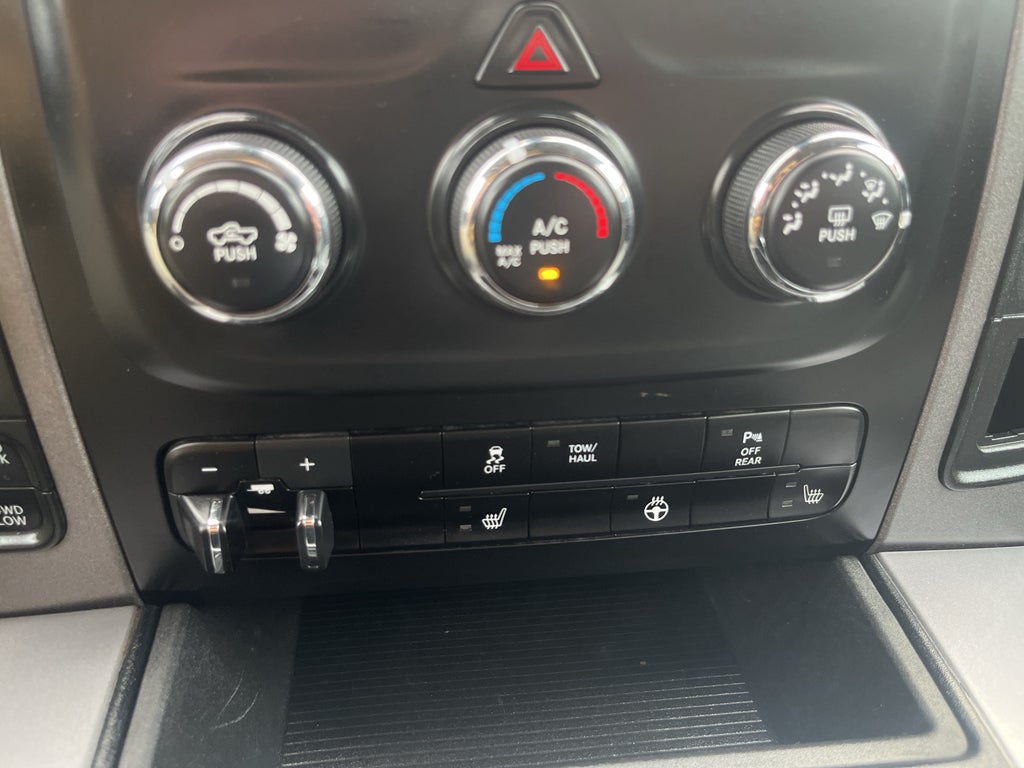 2023 RAM 1500 Classic Express
