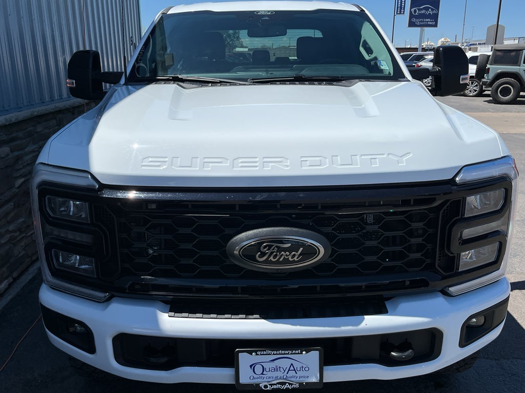 2025 Ford F-250 LARIAT