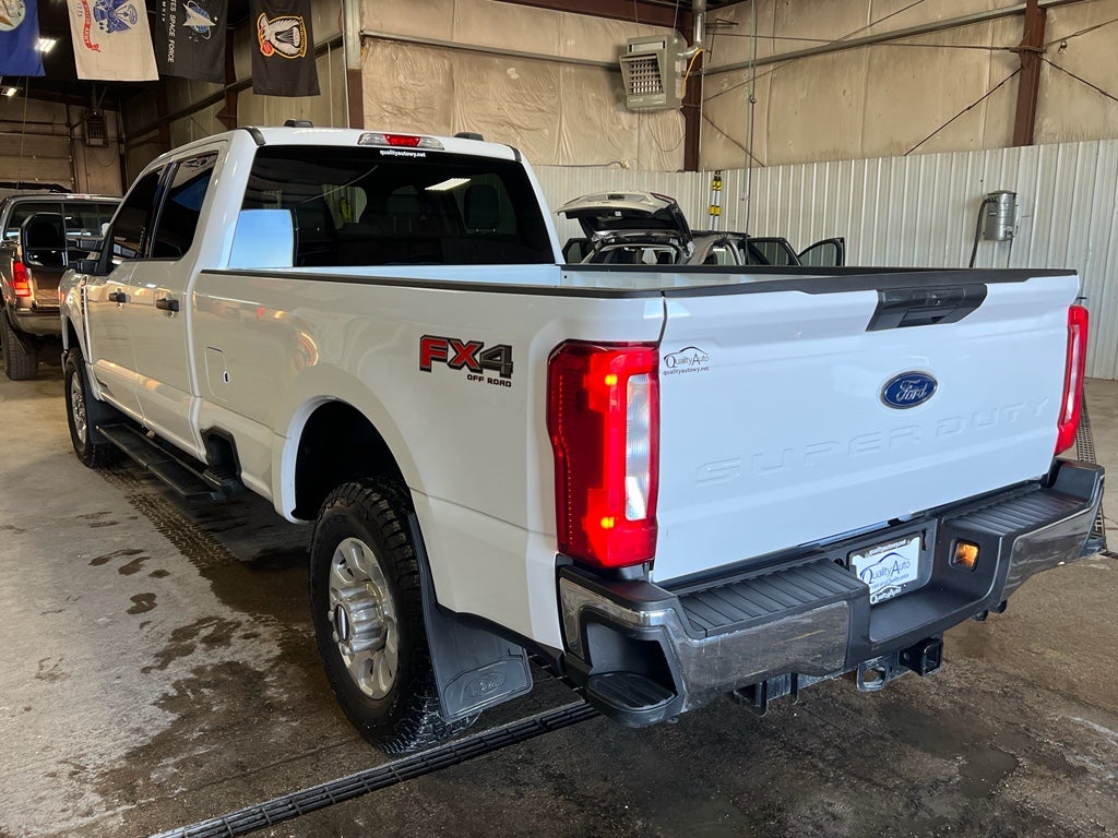 2024 Ford F-350 XLT
