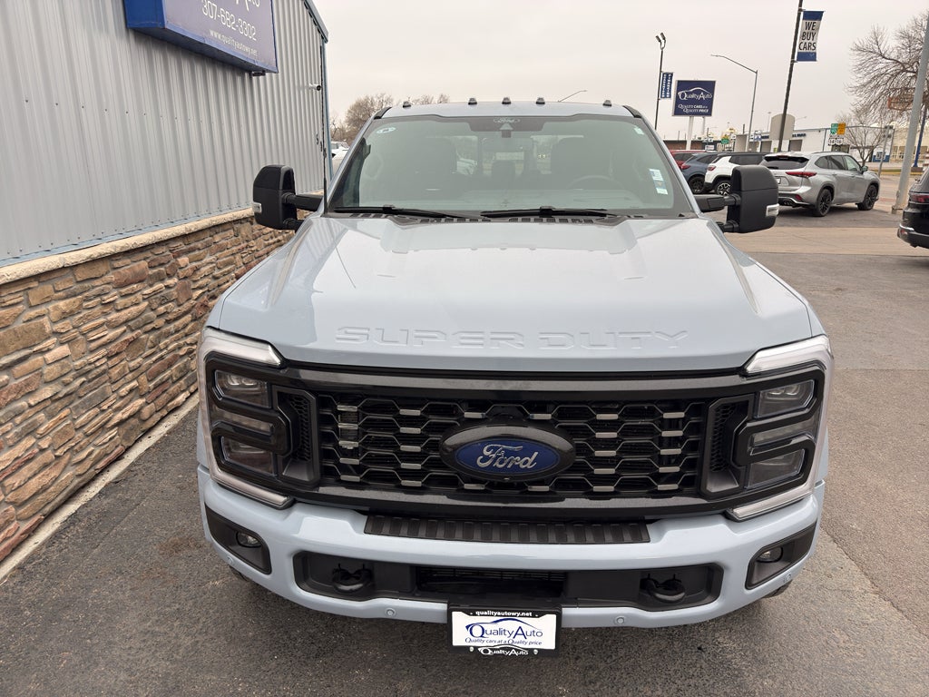 2025 Ford F-450 Platinum