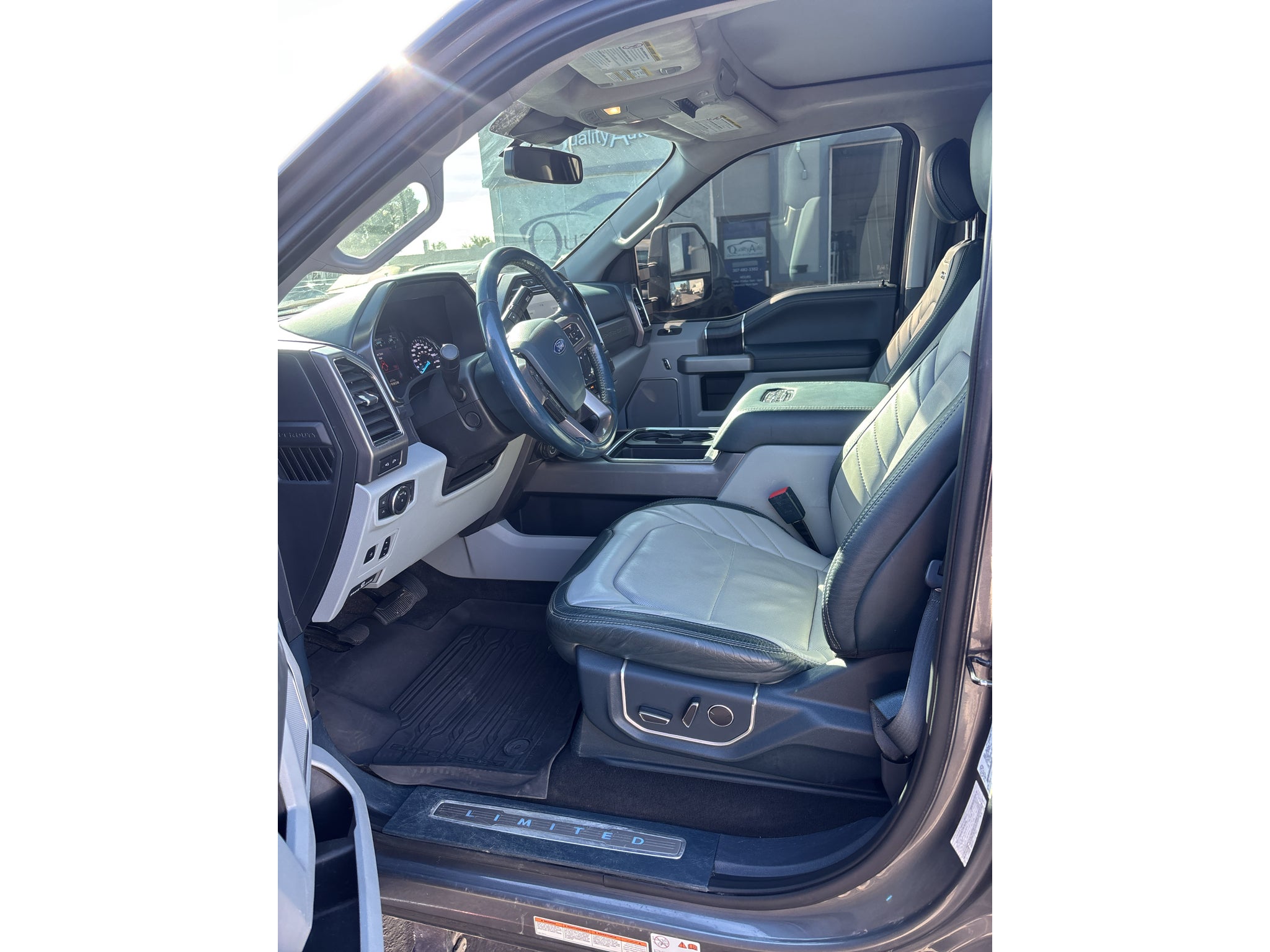 2022 Ford F-450 Limited