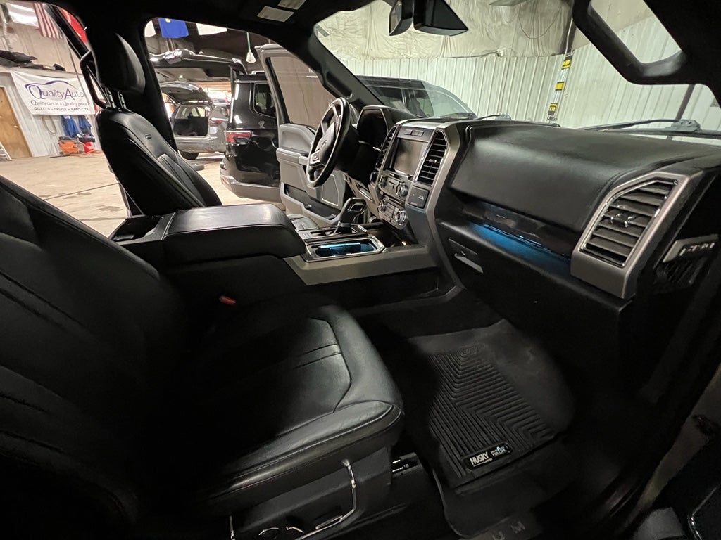2015 Ford F-150 PLATINUM