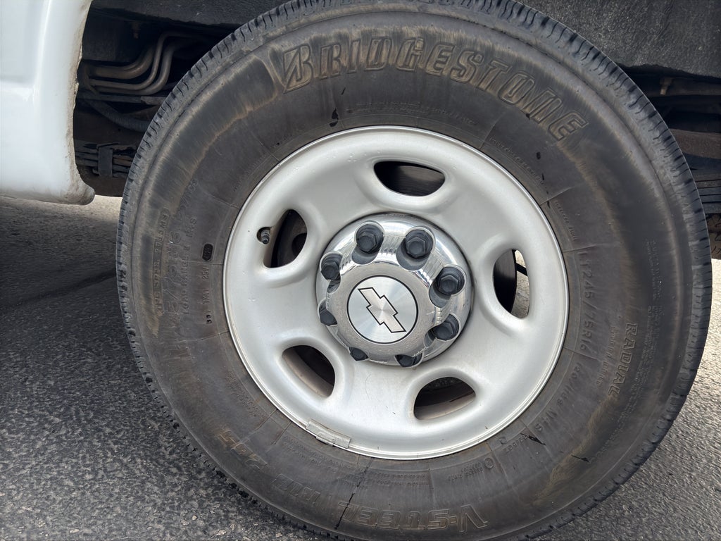 2018 Chevrolet Express LT