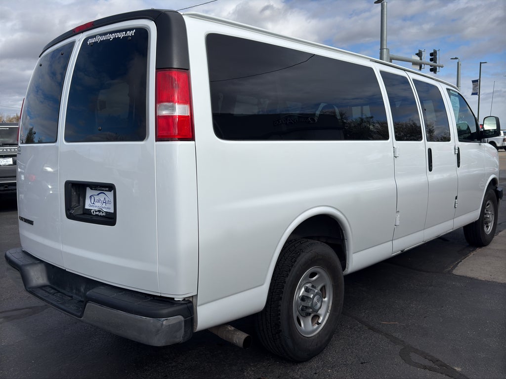2018 Chevrolet Express LT