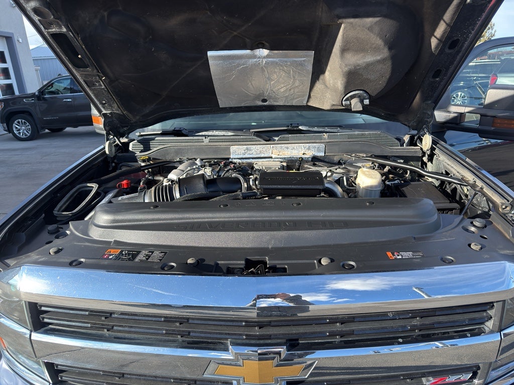 2017 Chevrolet Silverado LT