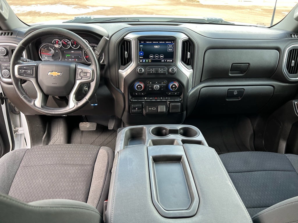 2022 Chevrolet Silverado LT