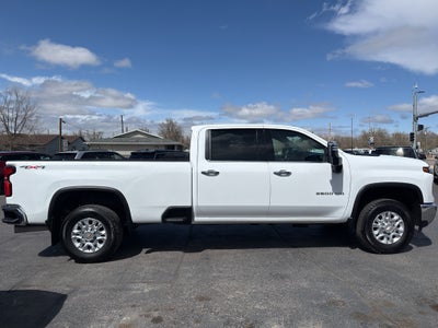 2024 Chevrolet Silverado LTZ