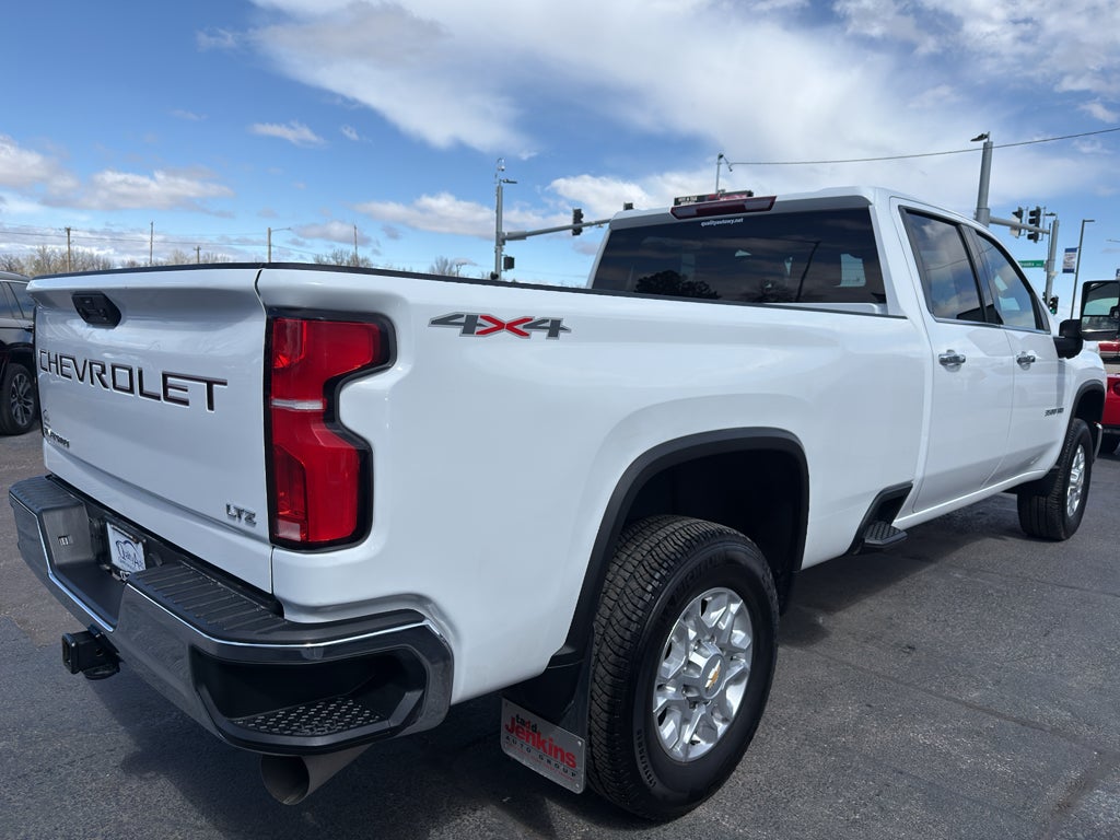 2024 Chevrolet Silverado LTZ