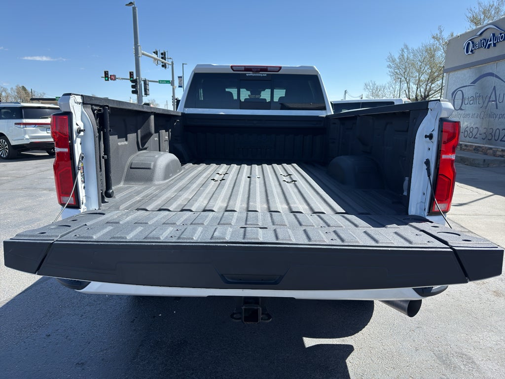 2024 Chevrolet Silverado High Country