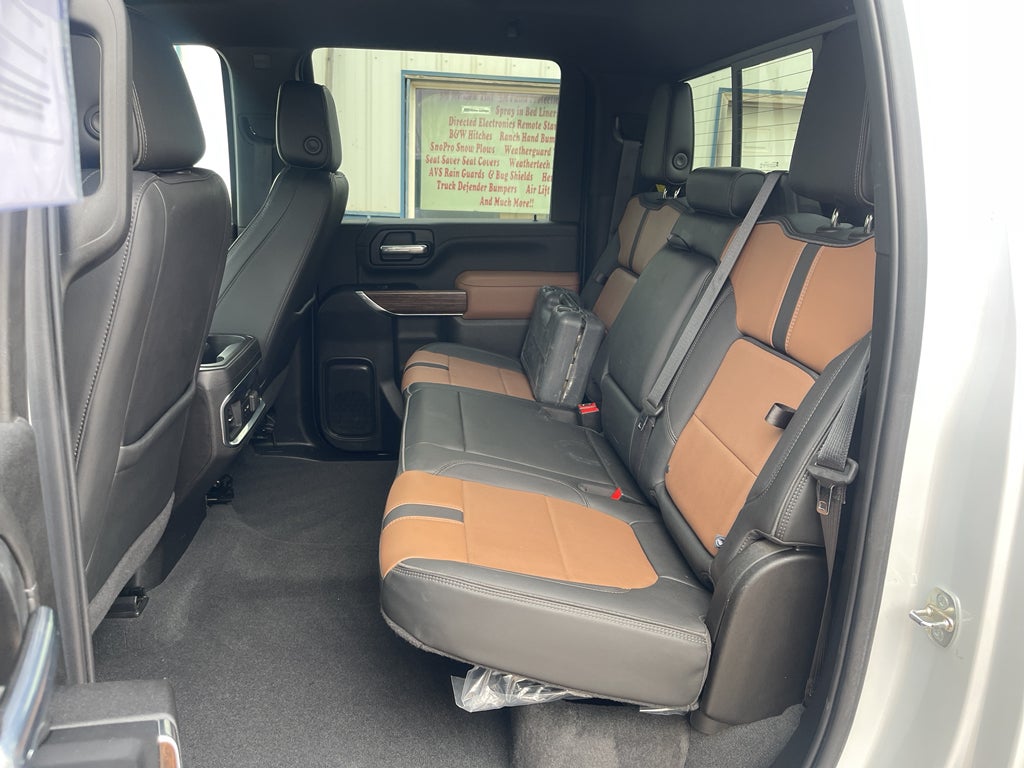 2022 Chevrolet Silverado High Country