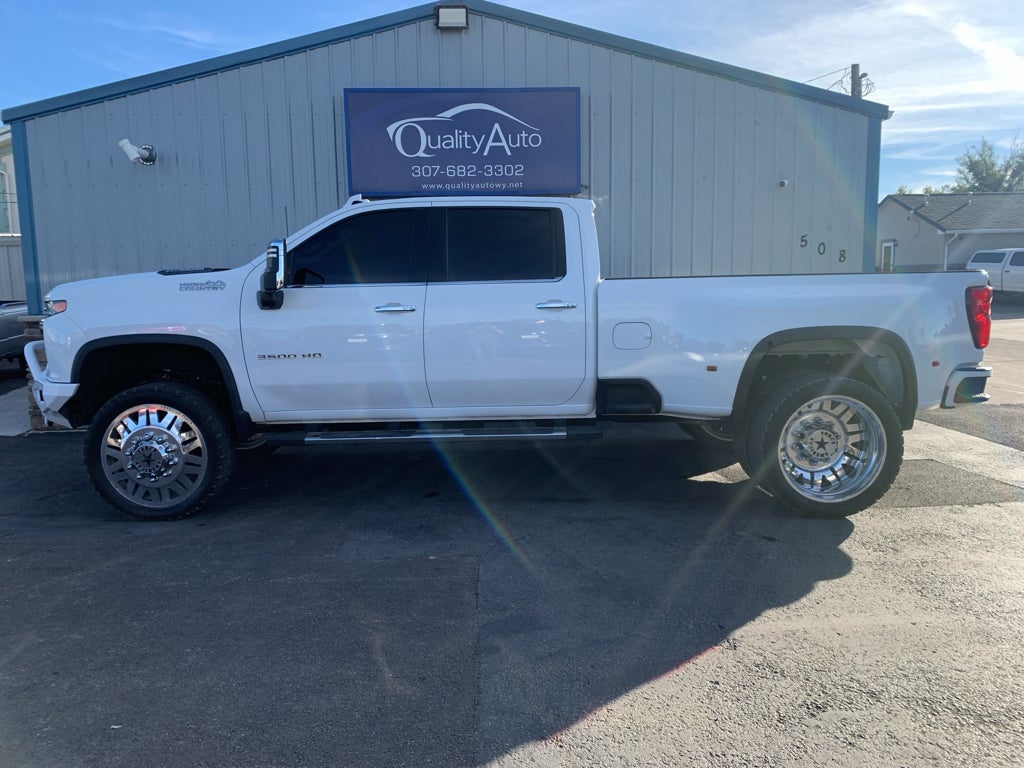 2022 Chevrolet Silverado High Country