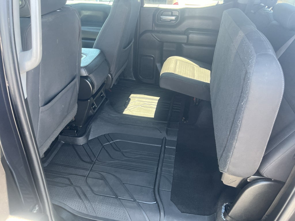 2022 Chevrolet Silverado Custom