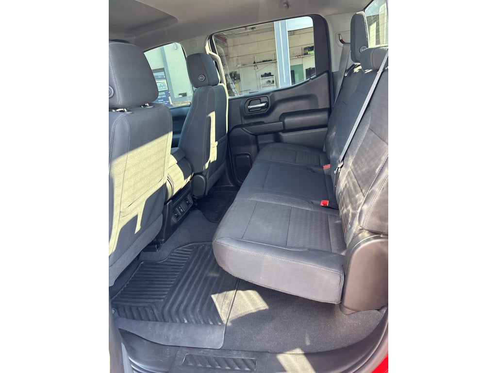 2024 Chevrolet Silverado Custom