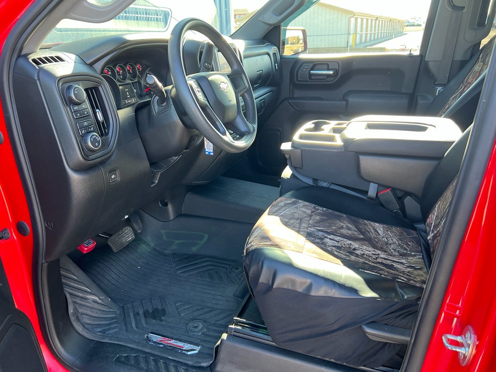 2020 Chevrolet Silverado Trail Boss Custom