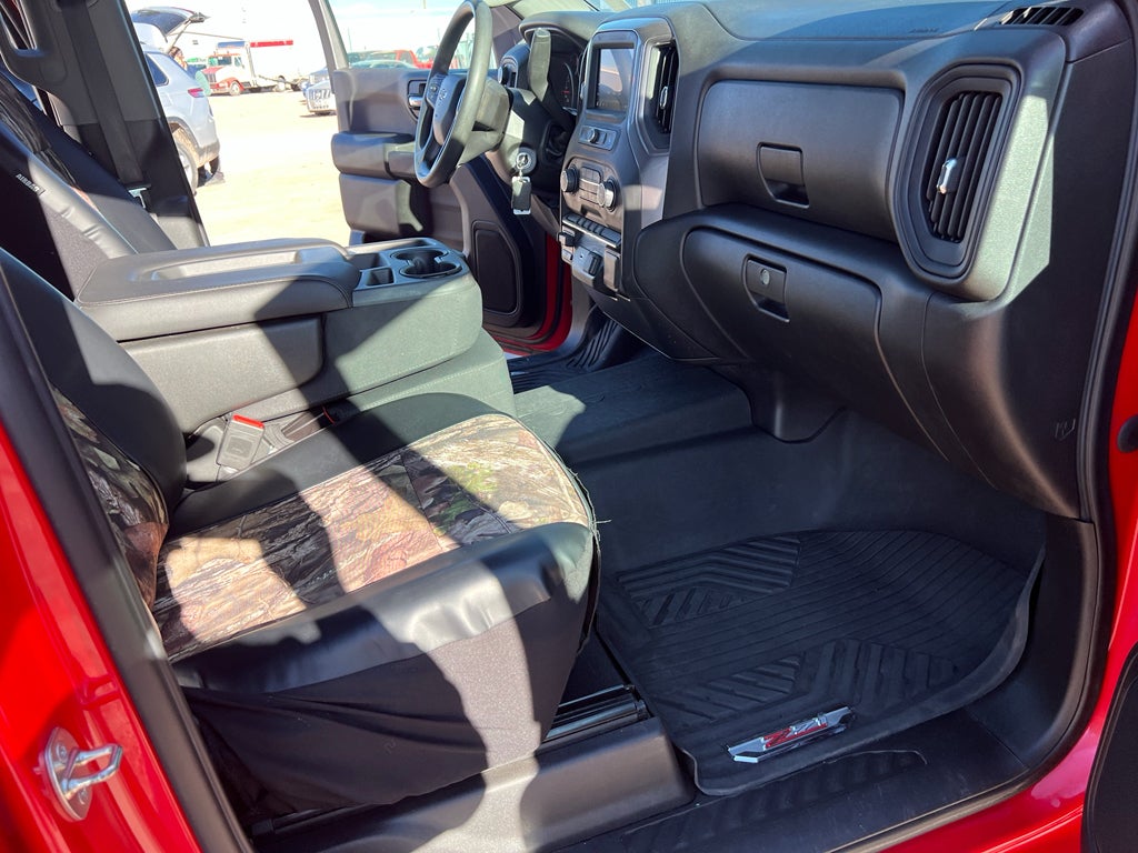2020 Chevrolet Silverado Trail Boss Custom