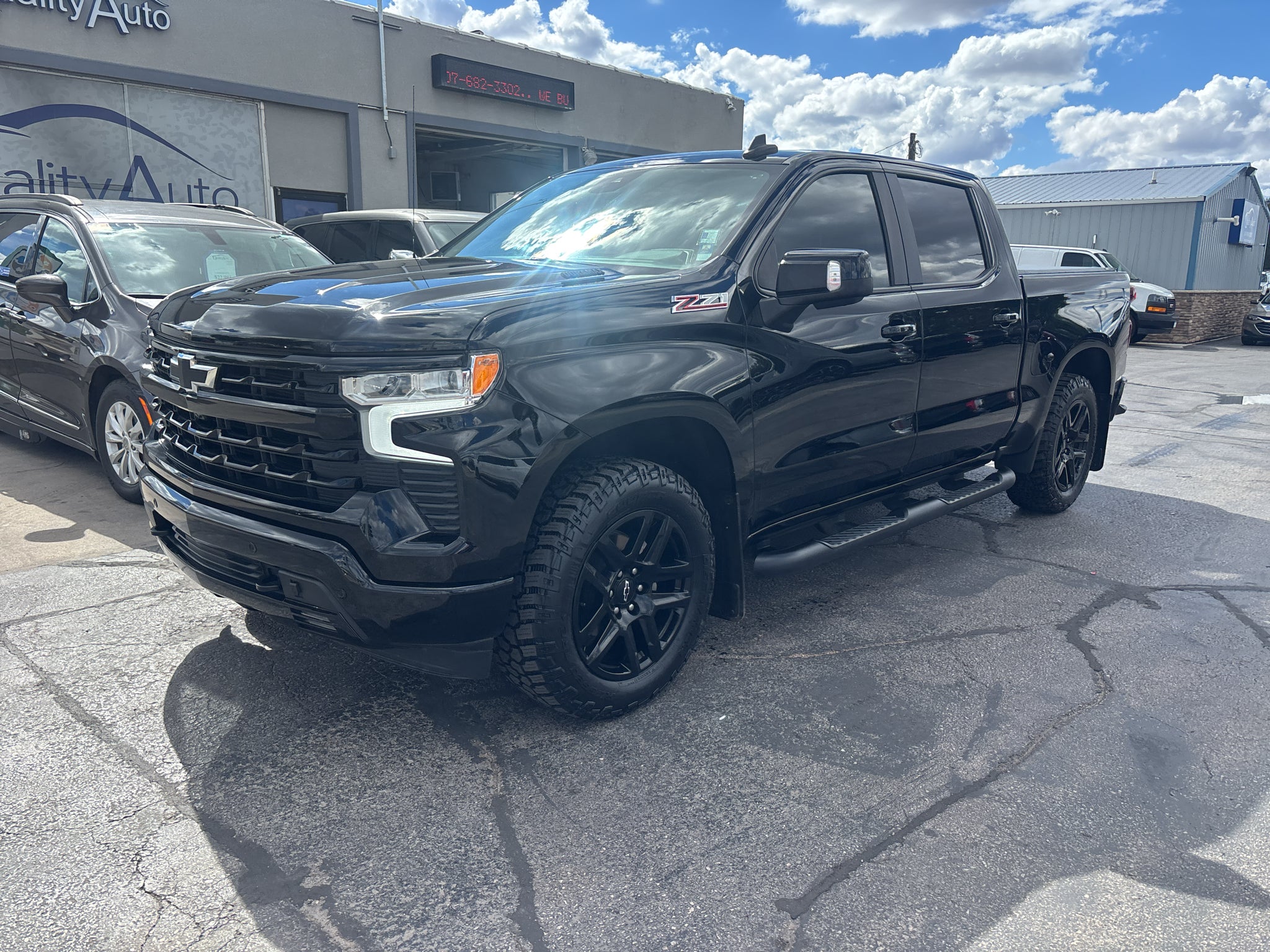 2024 Chevrolet Silverado RST