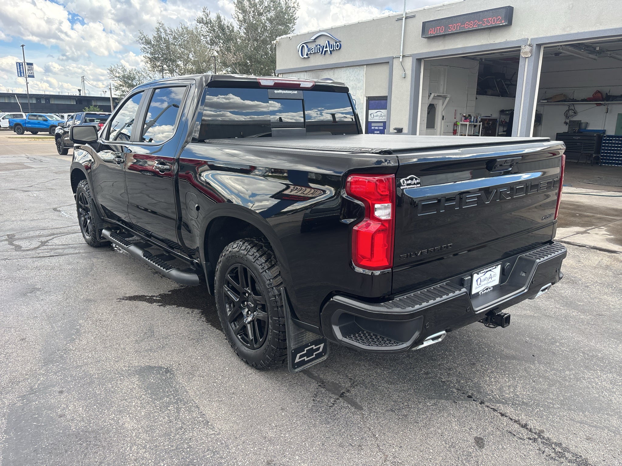 2024 Chevrolet Silverado RST
