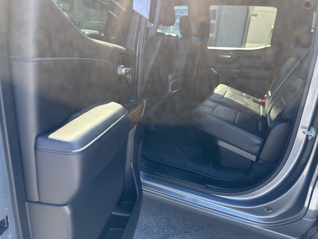 2022 Chevrolet Silverado High Country