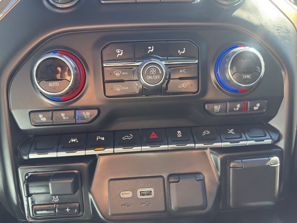 2022 Chevrolet Silverado High Country