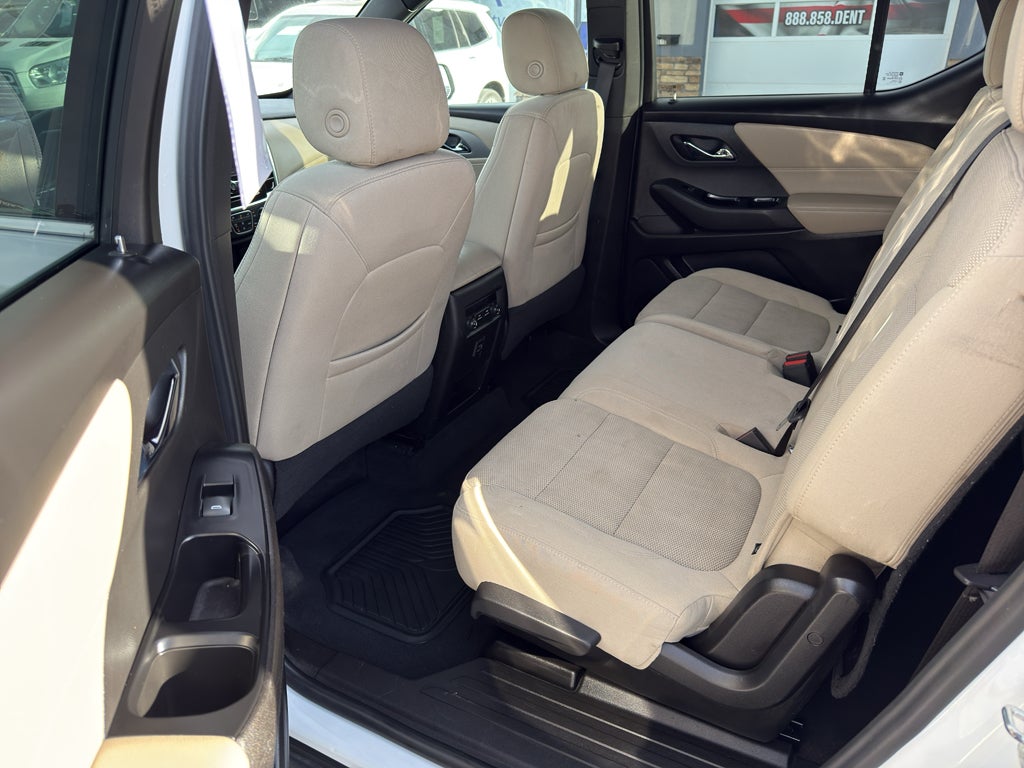 2023 Chevrolet Traverse LS FL