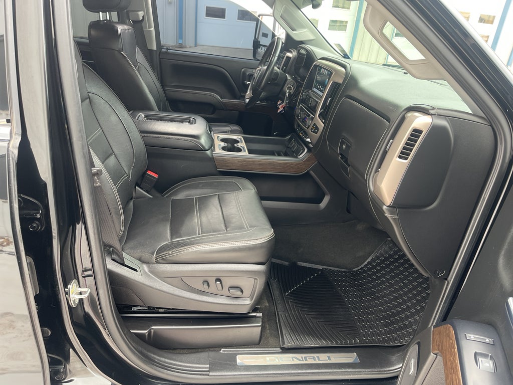 2018 GMC Sierra Denali