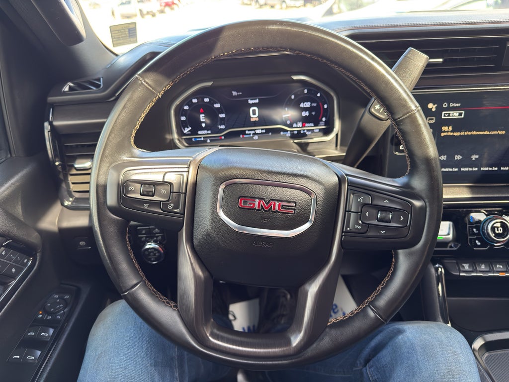 2024 GMC Sierra AT4