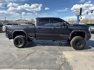 2024 GMC Sierra AT4