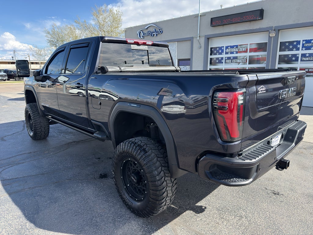 2024 GMC Sierra AT4