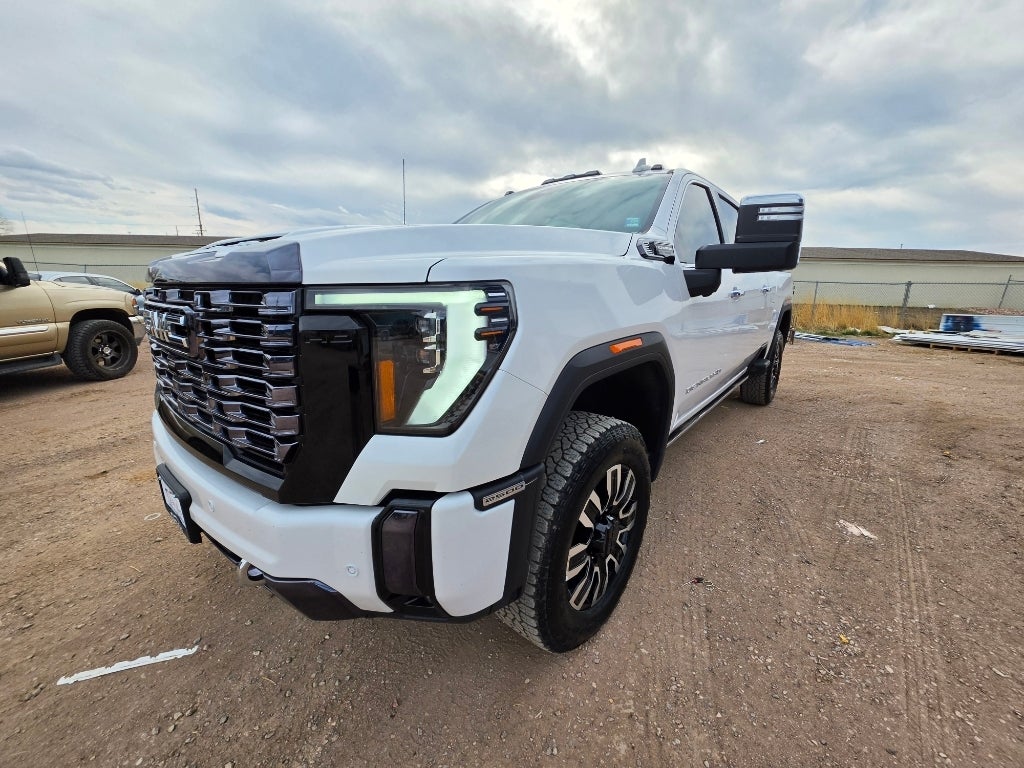 2024 GMC Sierra Denali Ultimate