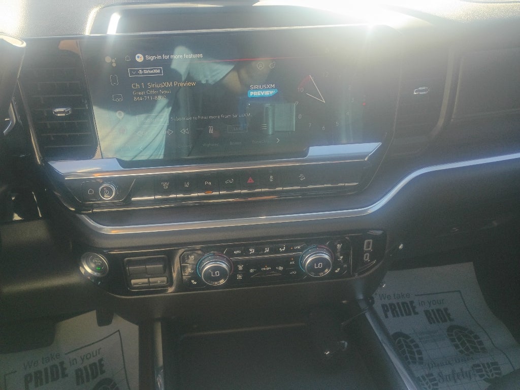 2025 GMC Sierra SLT