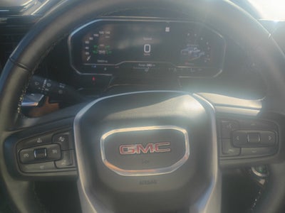 2025 GMC Sierra SLT