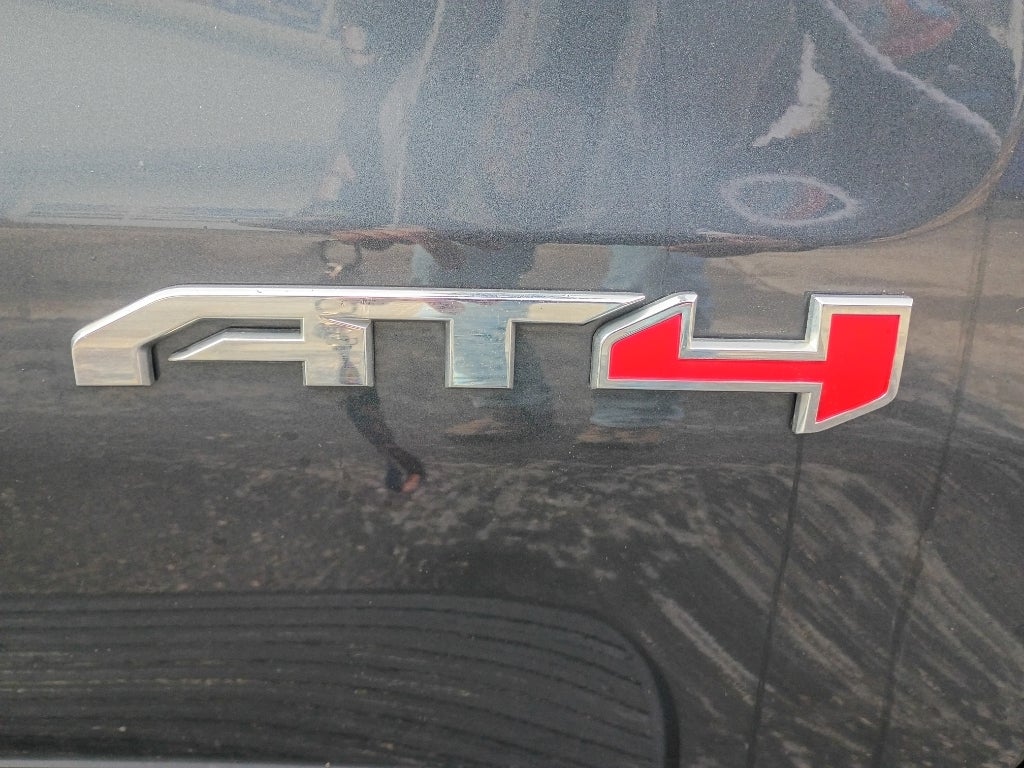 2022 GMC Sierra Limited AT4