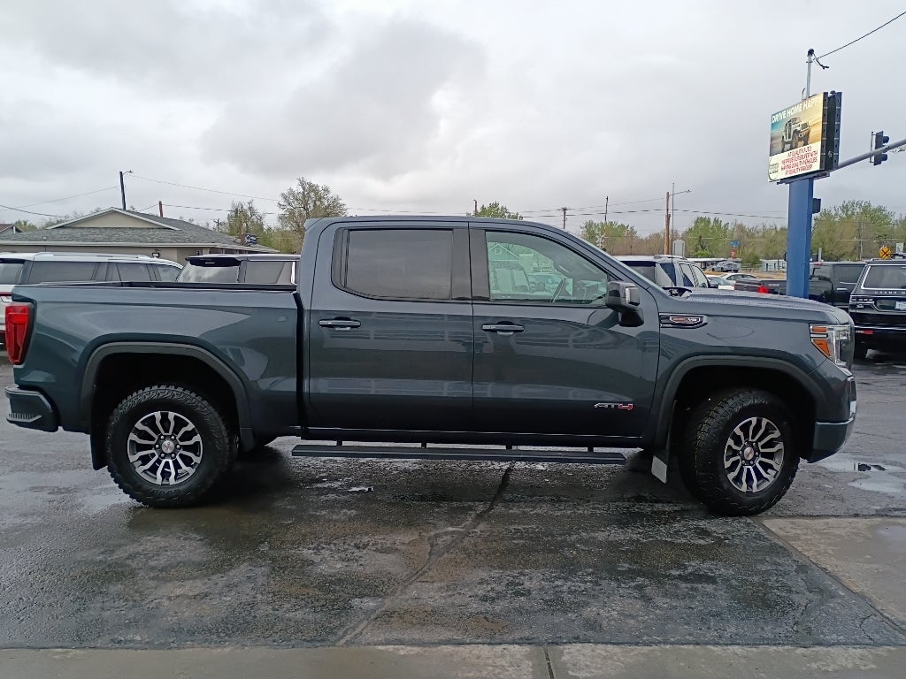2022 GMC Sierra Limited AT4
