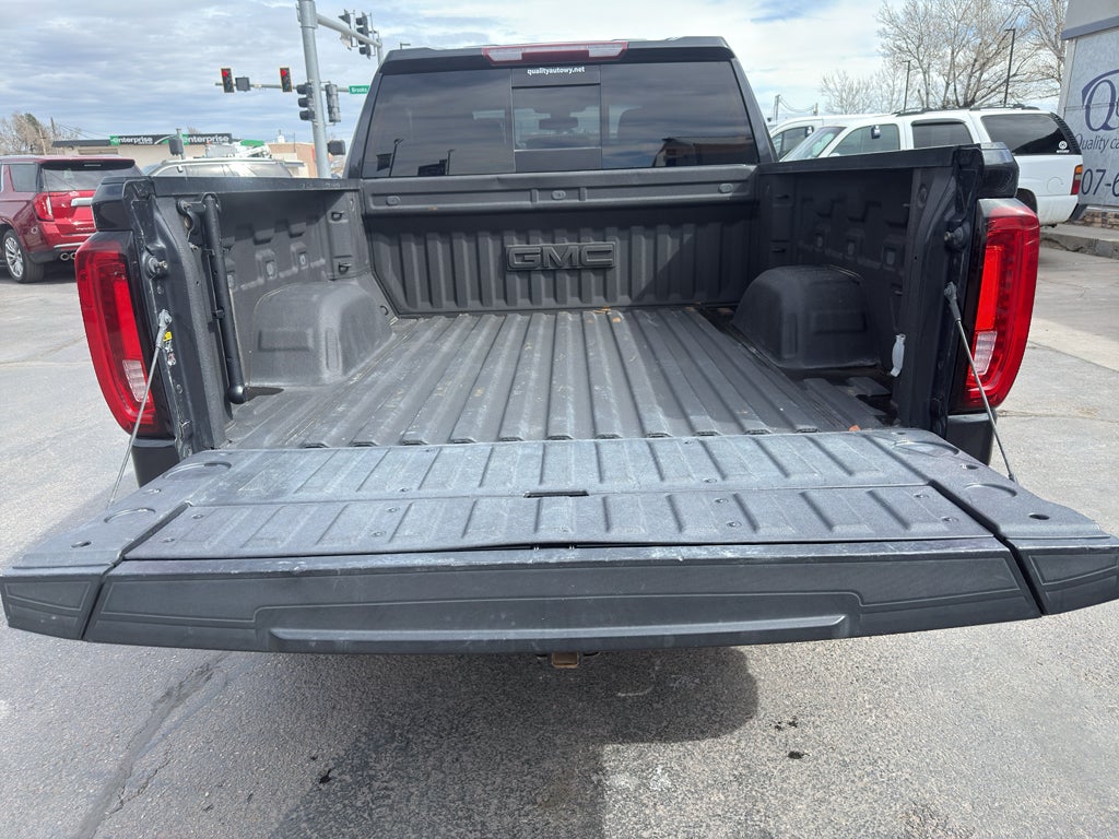 2020 GMC Sierra SLT