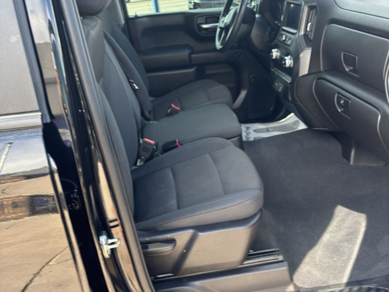 2024 GMC Sierra Pro