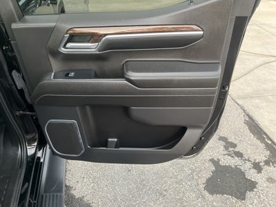 2023 GMC Sierra Elevation