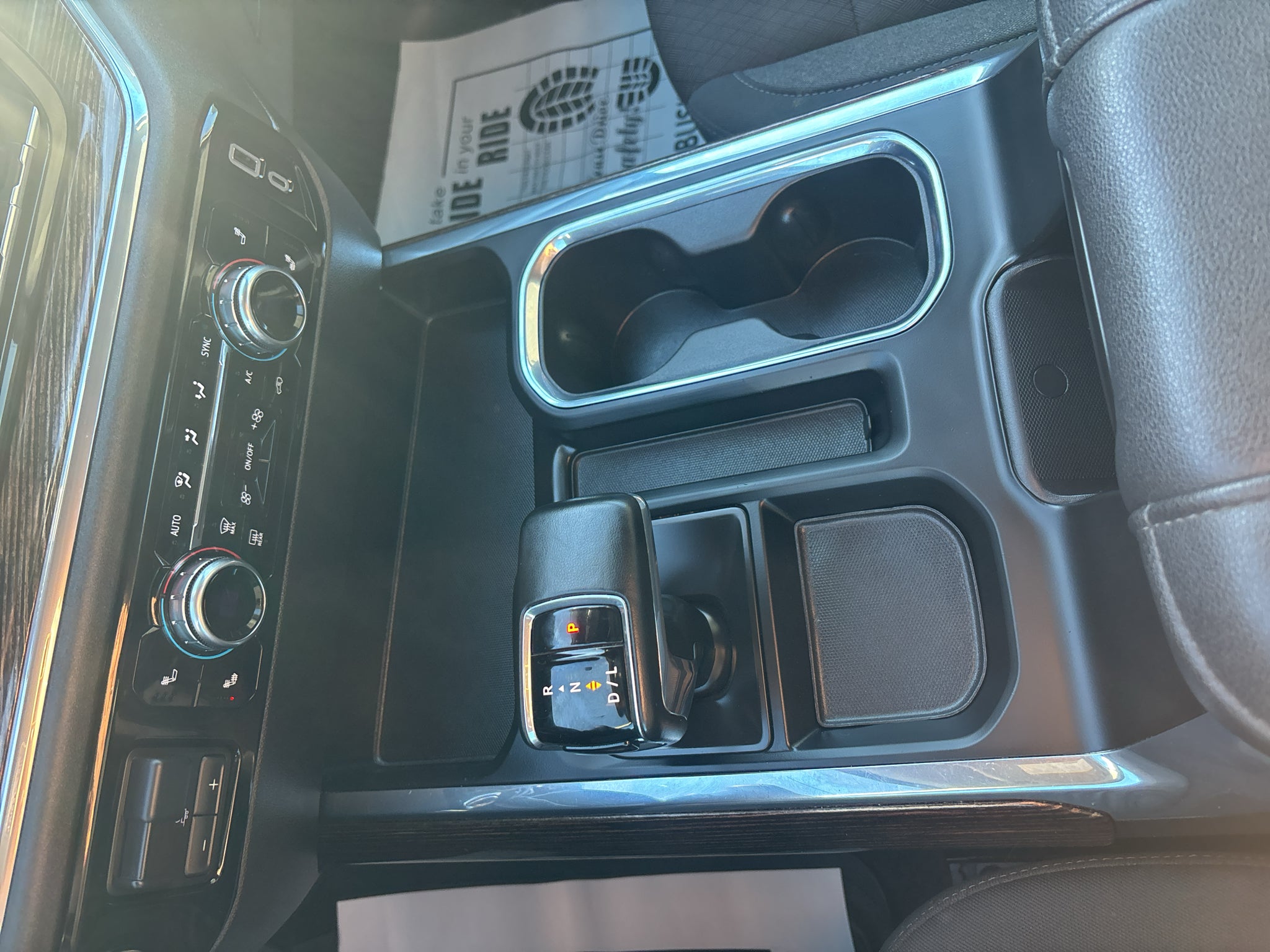 2024 GMC Sierra Elevation