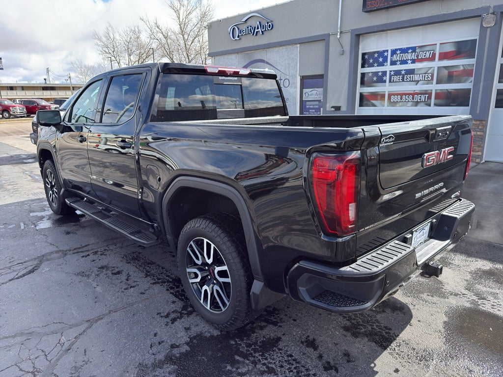 2023 GMC Sierra AT4