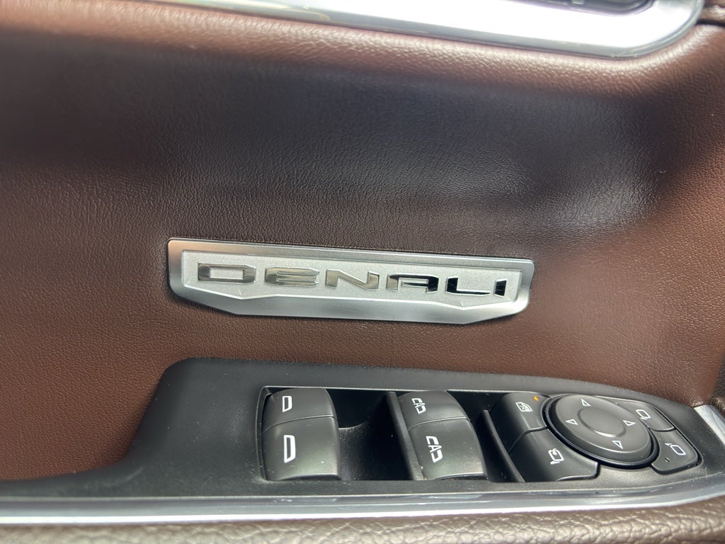 2024 GMC Sierra Denali