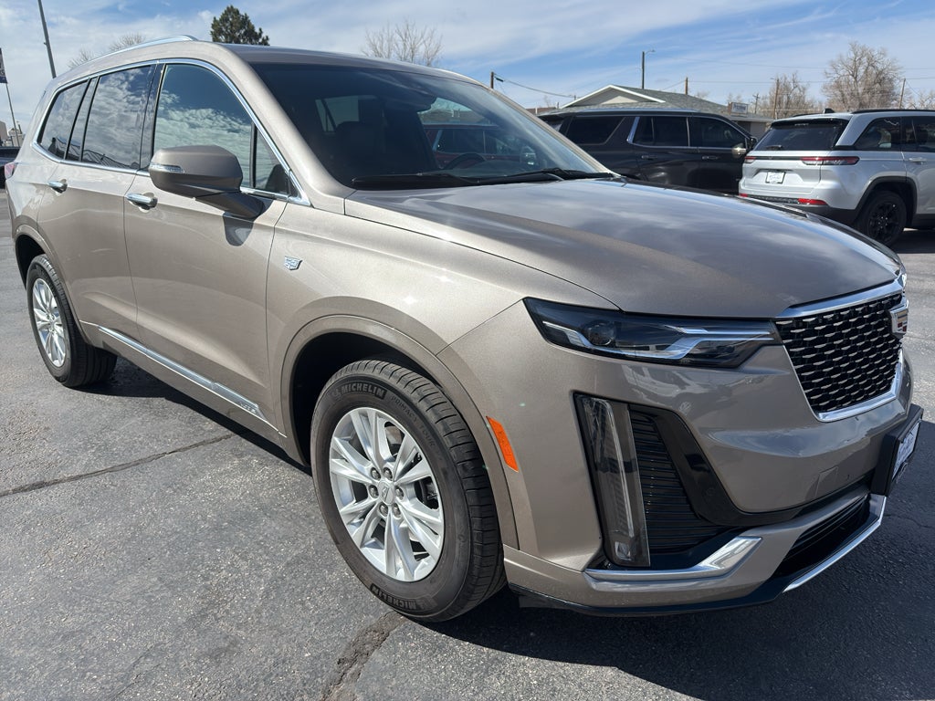 2023 Cadillac XT6 AWD Luxury