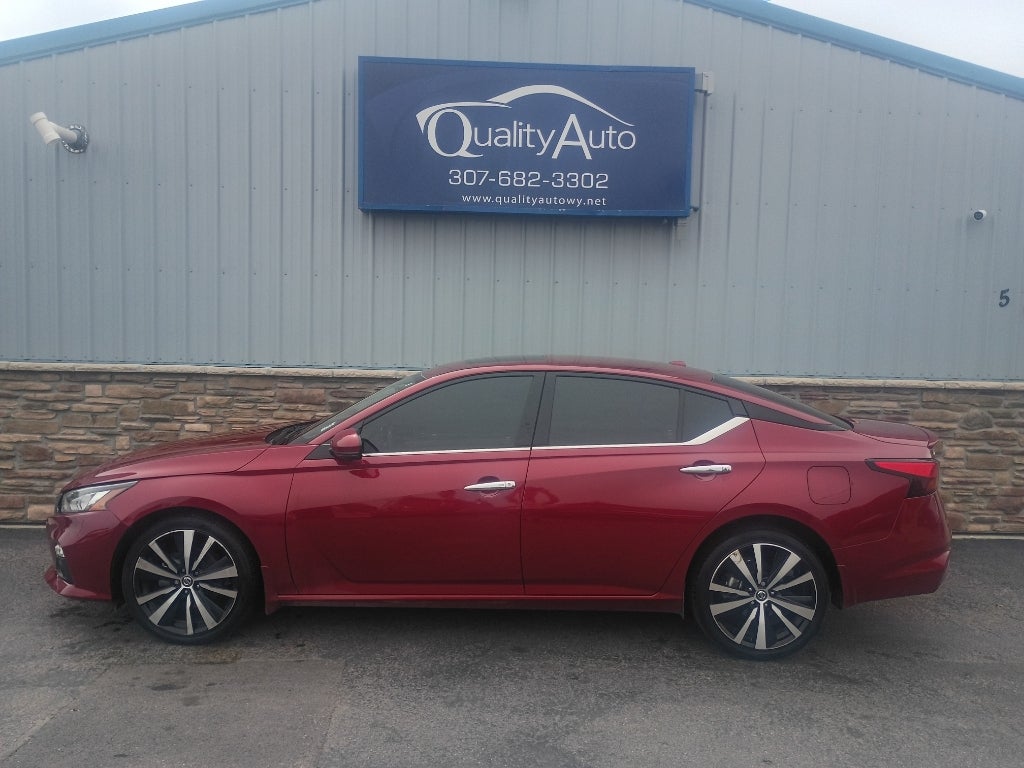 2022 Nissan Altima 2.5 Platinum
