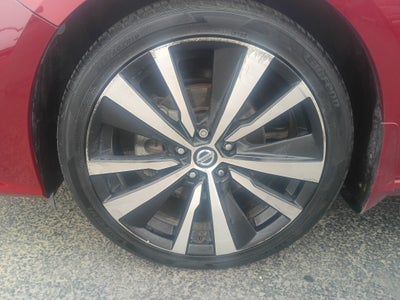 2022 Nissan Altima 2.5 Platinum